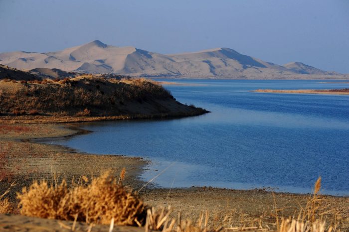 Mongolie terrestre – Chine – Kirghizistan conduisant un voyage sur la route