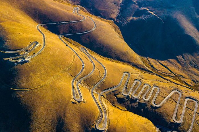 Tibetan Buddhism and Motorcycle Adventure: Guided Motorcycle Tour from Lhasa to Everest Base Camp