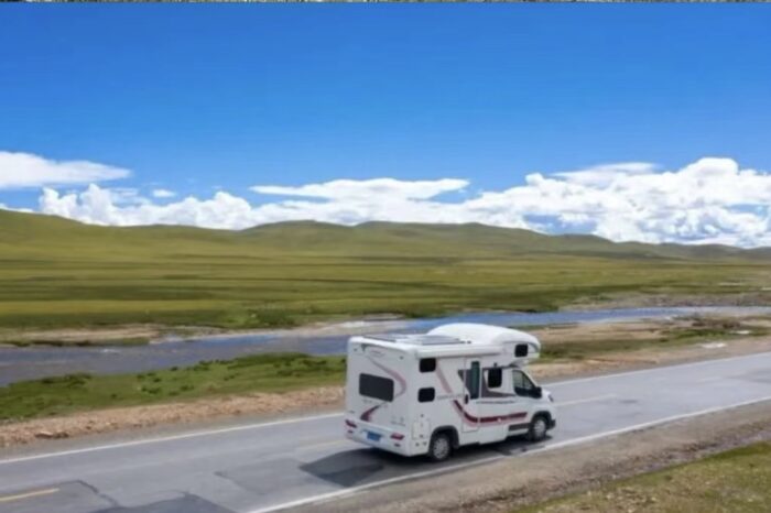 Langchen Iveco Class C 6-Seater 4-Berth – RV, Camper, Rental and Travel