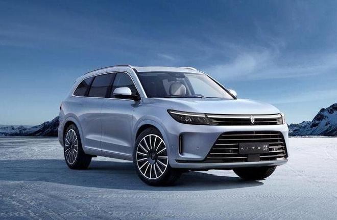 QJ M9 – Luxury Cars, Rental and Road Trip