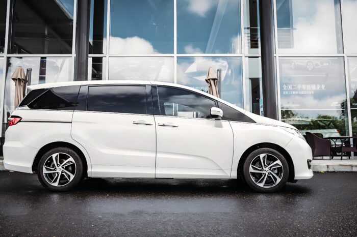 Honda Odyssey – MPV, Rental and Road Trip