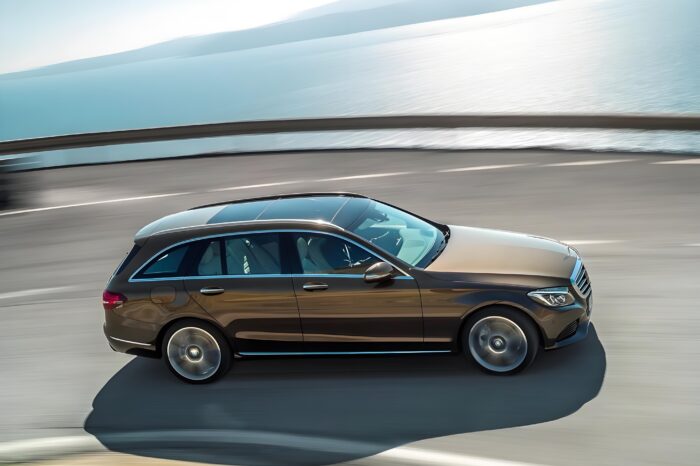 Mercedes-Benz C260 – Luxury Cars, Rental and Road Trip
