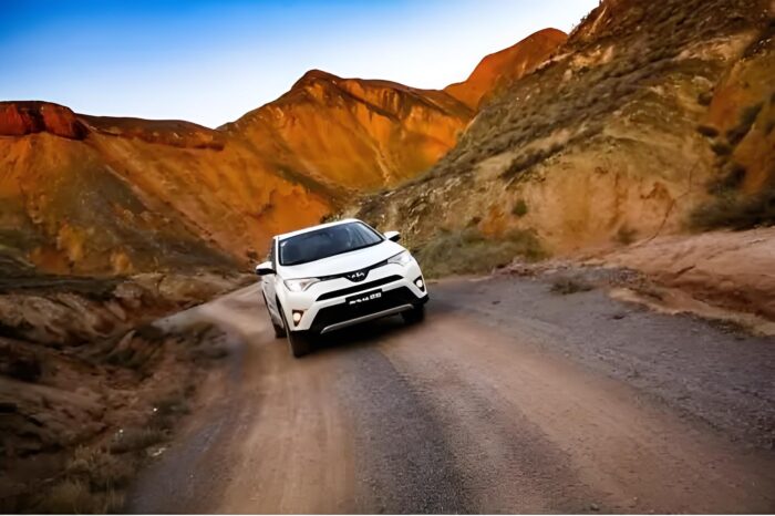 Toyota RAV4 – SUV, Rental and Road Trip