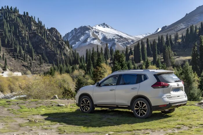 Nissan X-Trail – SUV, Rental and Road Trip