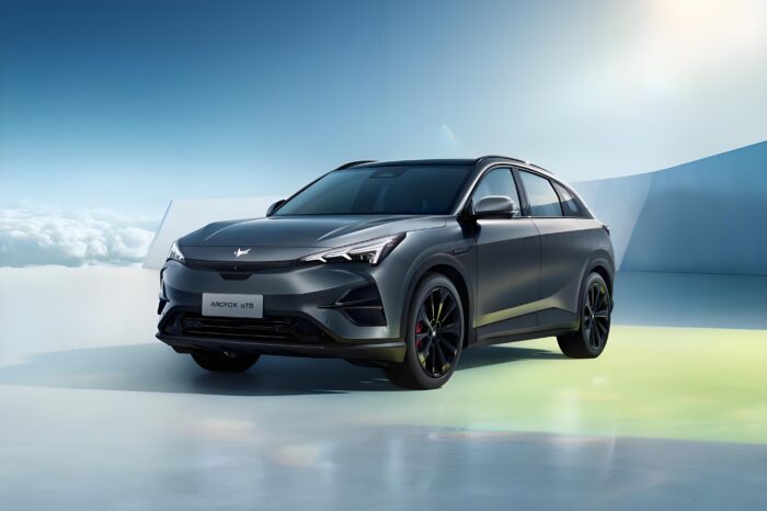 BAIC New Energy ARCFOX Alpha T5 Mid-size SUV – EV,Rental and Road Trip