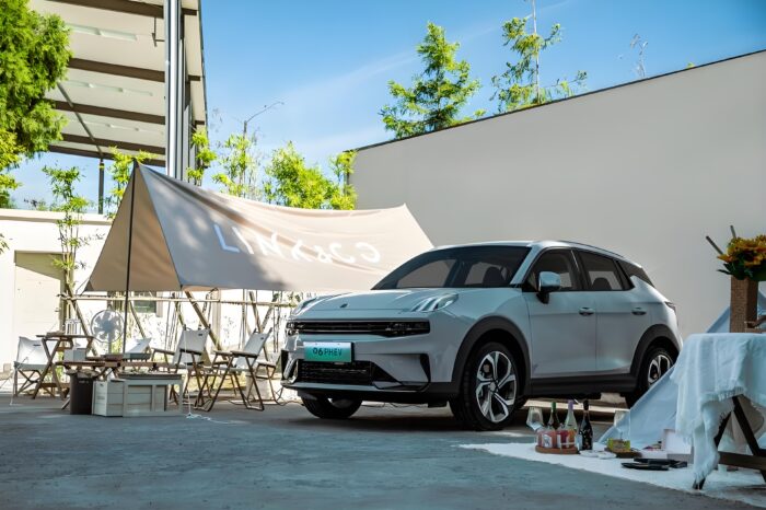 Lynk & Co 06 EM-P Subcompact SUV – EV, Rental and Road Trip